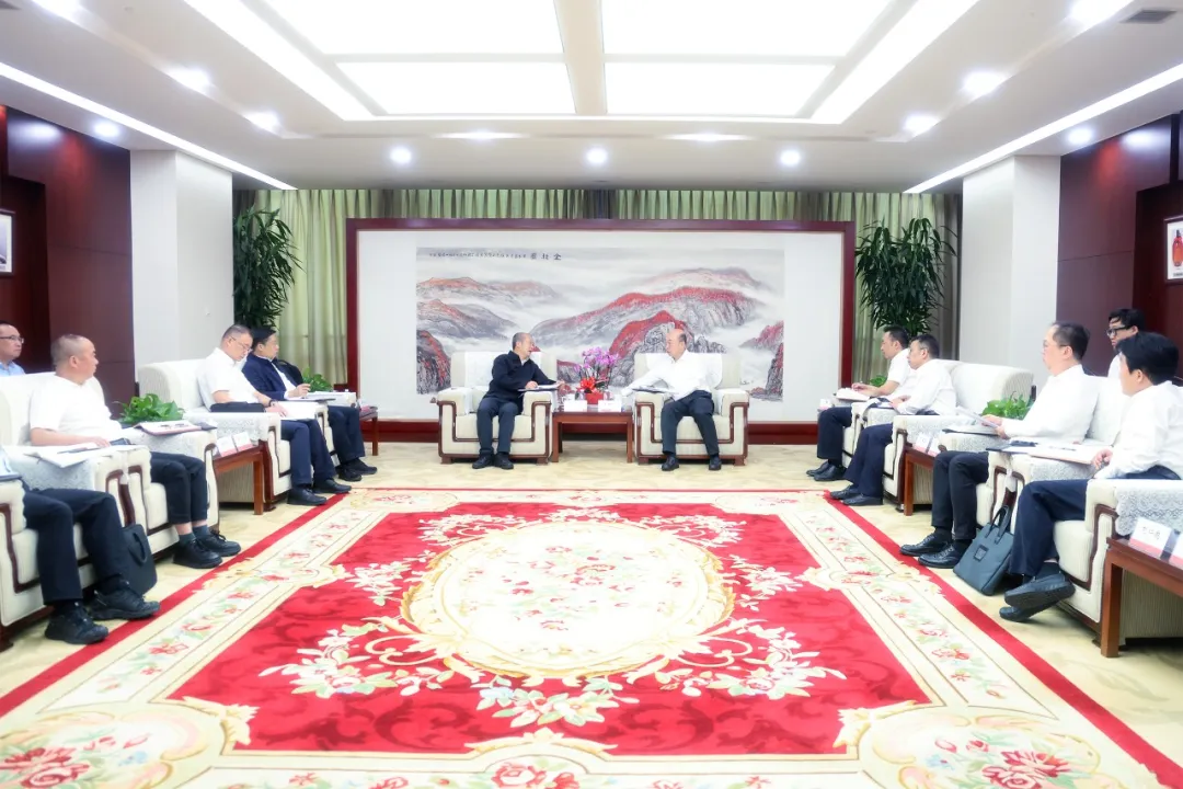 常张利会见昭通市委副书记、市长冯皓一行